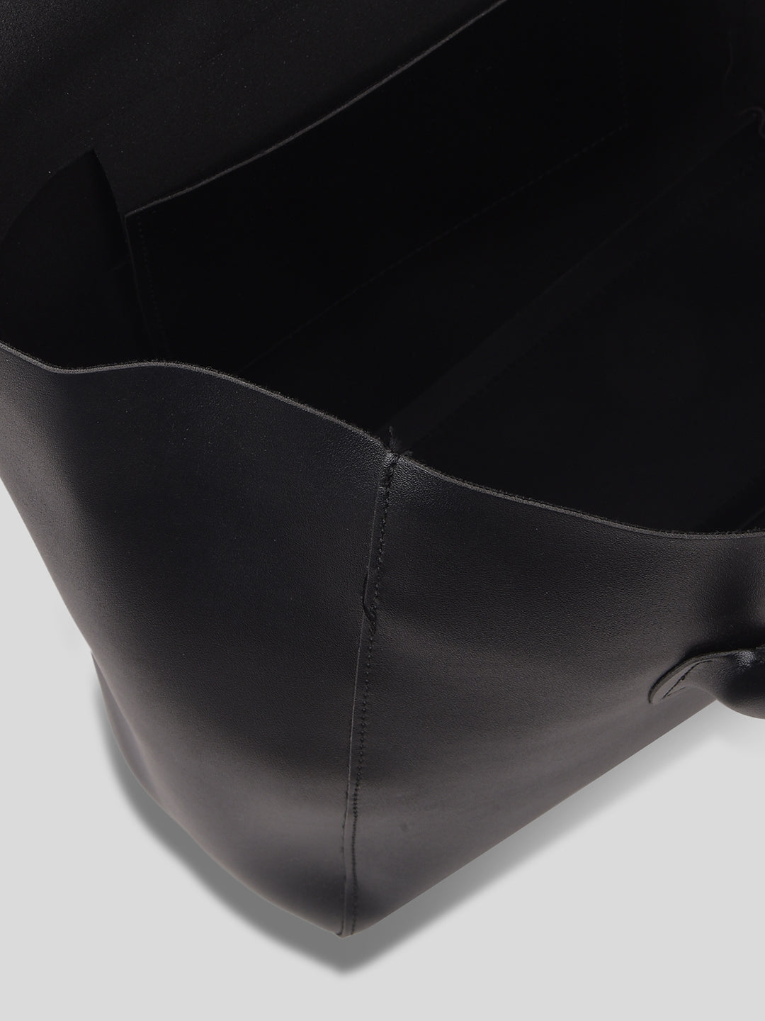 Flap Ease Tote